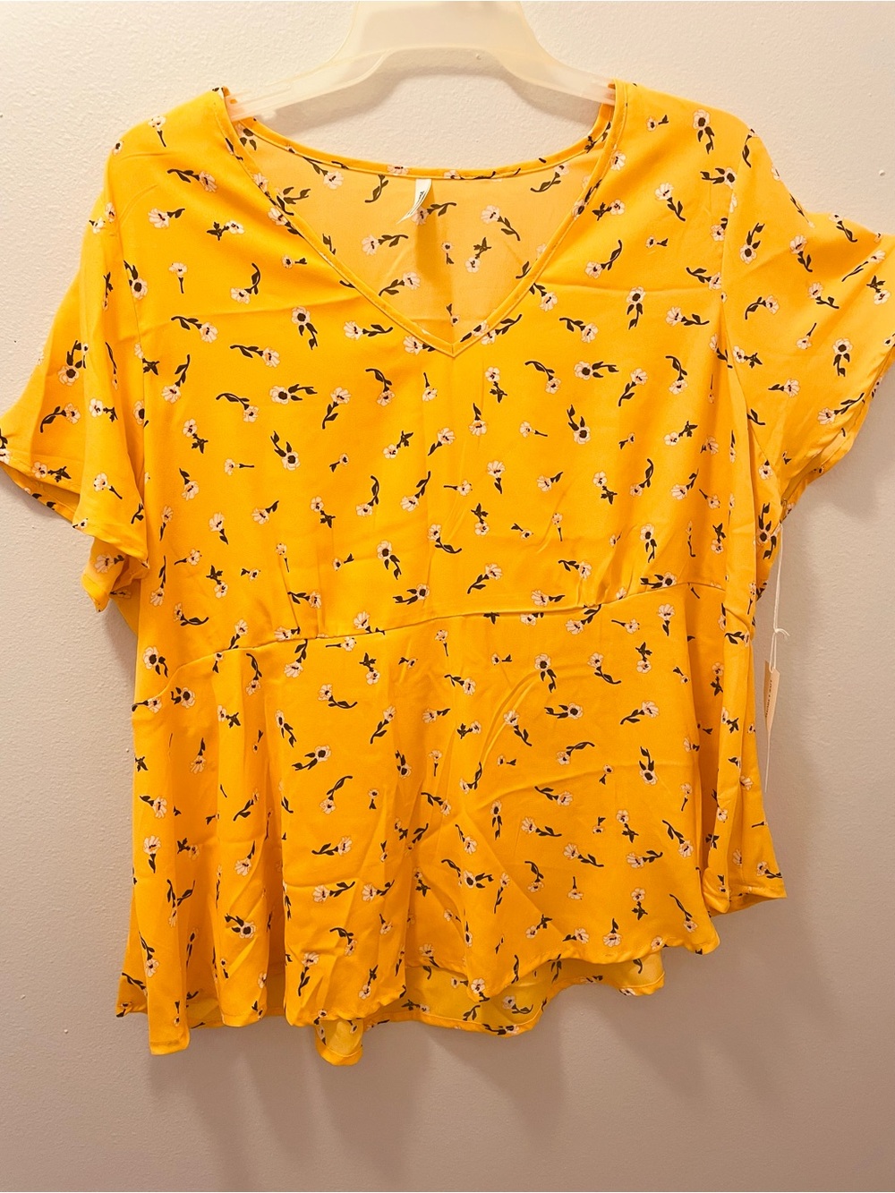 Live 4 Truth Yellow Floral Split-Neck Peplum Top